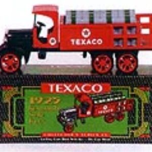 Vintage 2 NWT Texaco 1939 ERTL Stock Number 9500 Dodge Airflow banks w keys 2